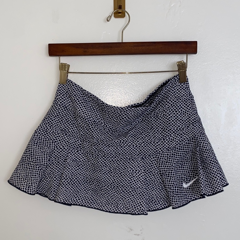 Nike Golf Black & White Skirt